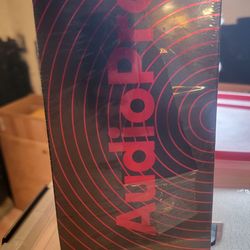 BRAND NEW MICROPHONE