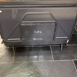 TCL 50” Flat Panel TV 50S446 , With Remote