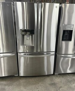 LG 3-Door French Door Refrigerator with Ice Maker