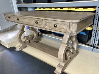 Executive / Home Office Desk