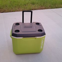 Coleman Portable Rolling Cooler  50 Quart

