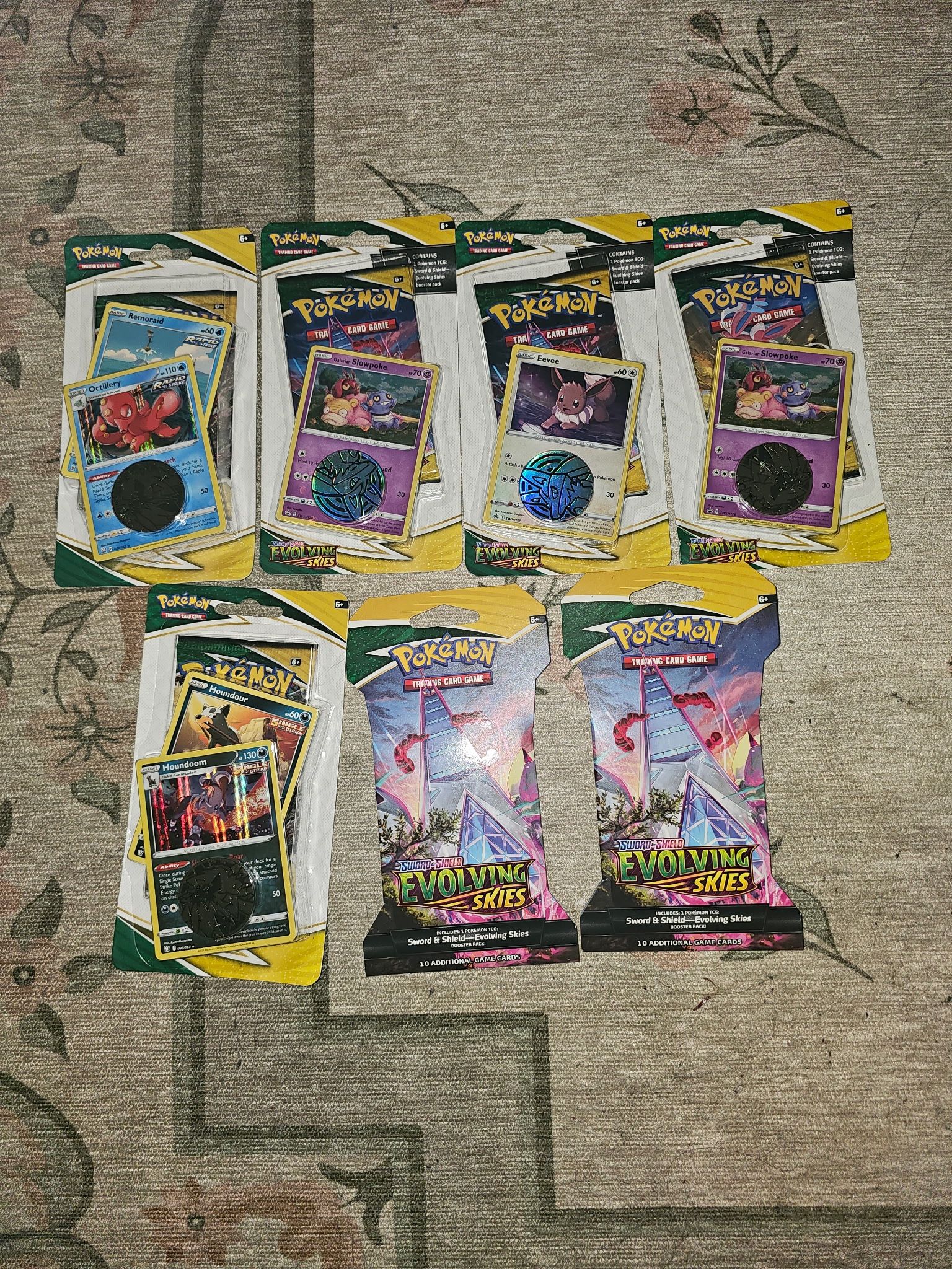 Pokémon Evolving Skies