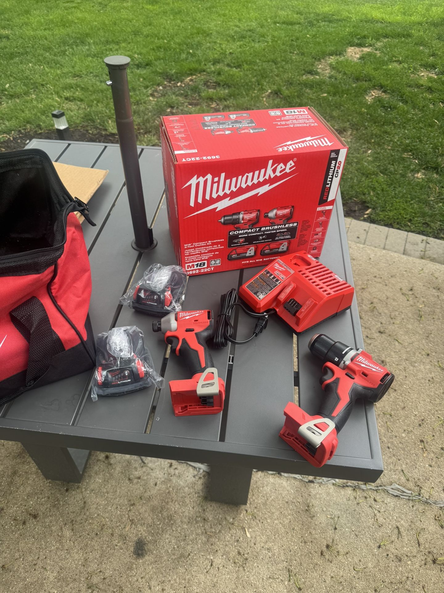 Milwaukee 2-Tool Combo Kit M18 (3692-22CT)