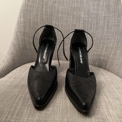 Gianni Bravo Black heels. 10