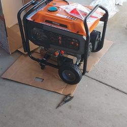 Generac

8125/6500-Watt - Electric
Start - Dual Fuel Gasoline/
Propane -COSense -Portable
Generator