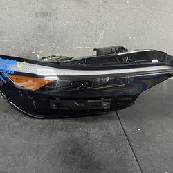 2024-2025-2026 HYUNDAI ELANTRA RIGHT HEADLIGHT OEM USED #9335