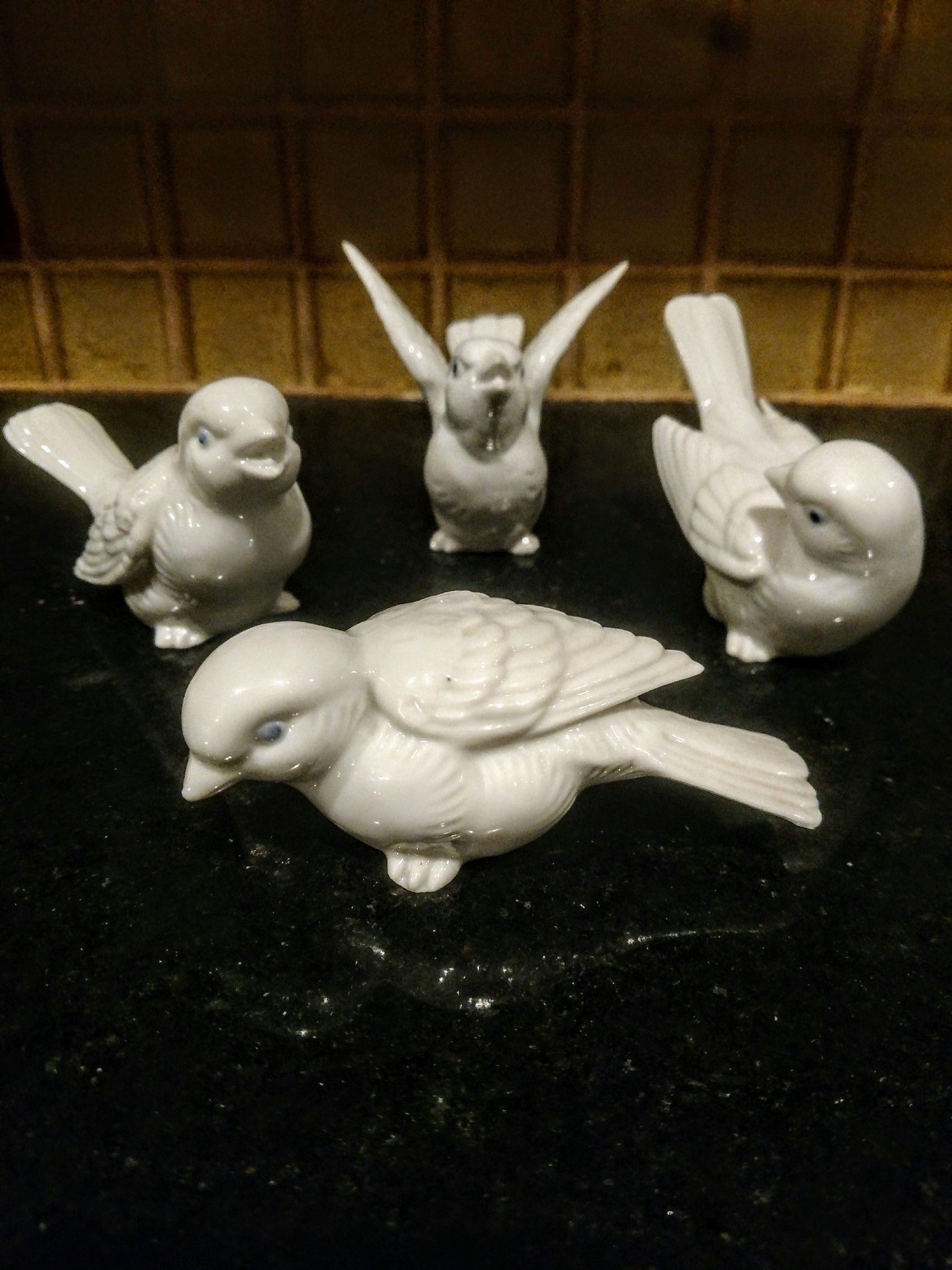 Vintage Porcelain Sparrow Birds