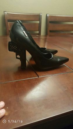 Gun heels