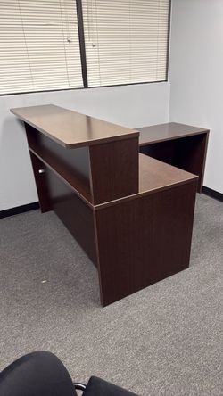Front desk reception