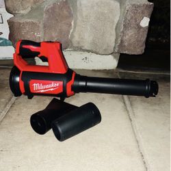 Milwaukee M12 12V Lithium-Ion Cordless Compact Spot Blower (Tool-Only) New