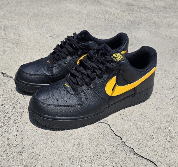 Nike Air Force 1 '07 LV8 Low in "Black/Amarillo" 2017 size 10.5