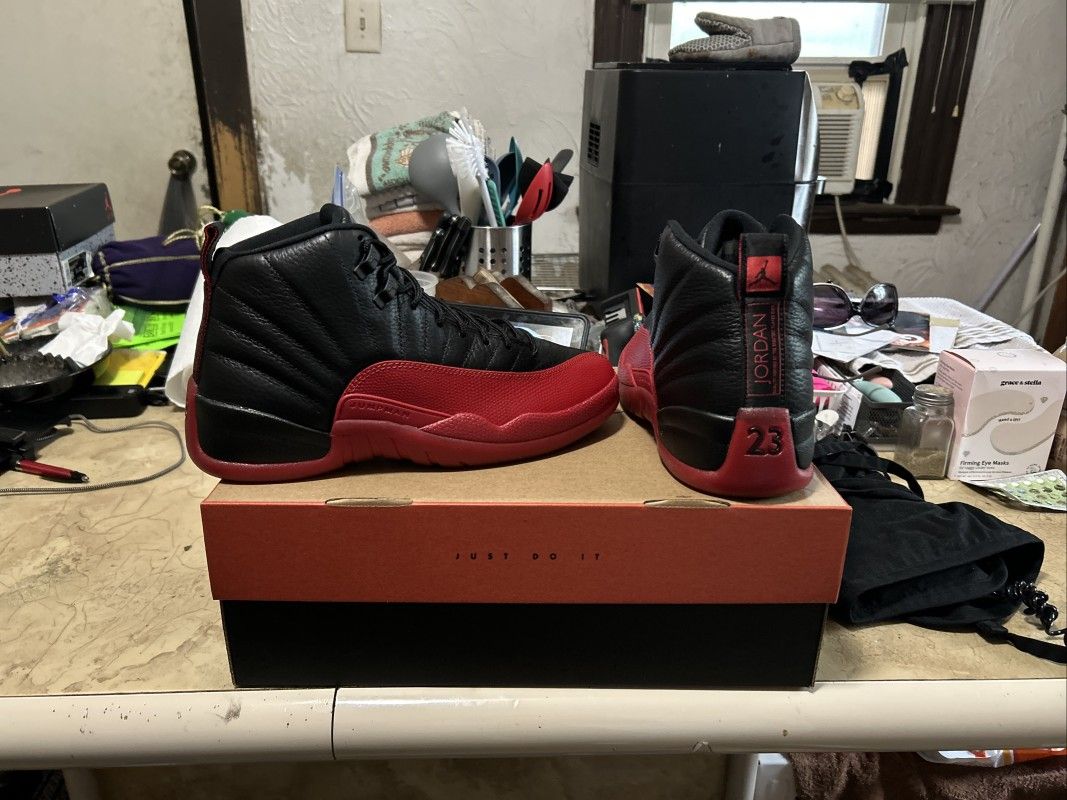 Jordan Retro 12 Flu Game