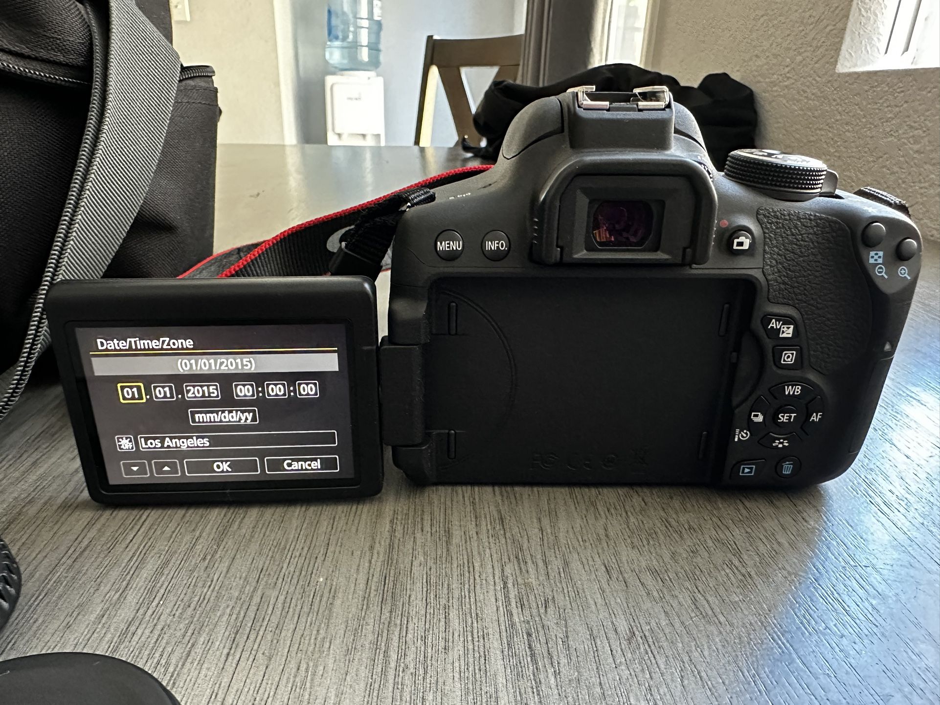 Canon Camera EOS REBEL T6i