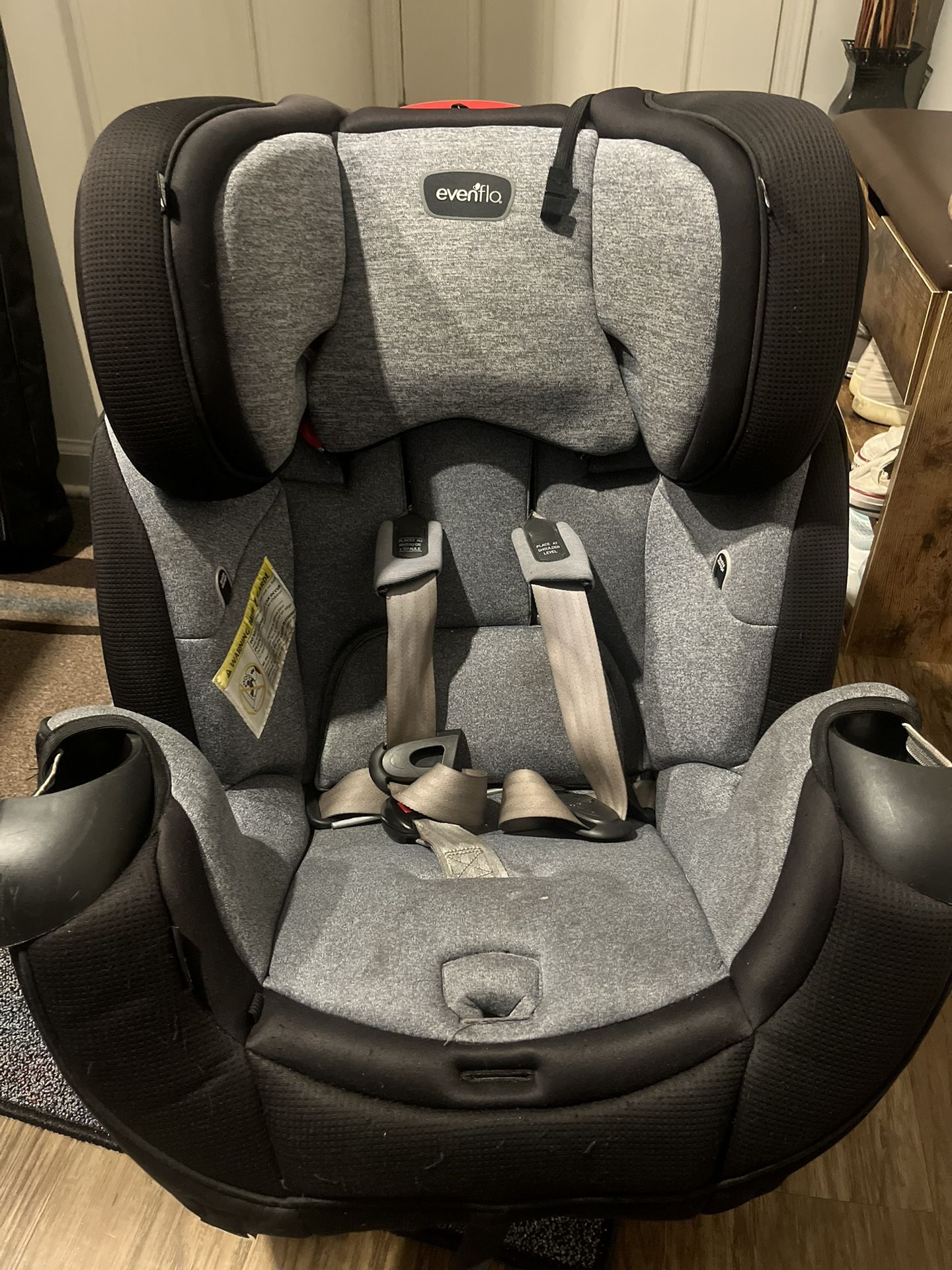 Evenflo Car seat 