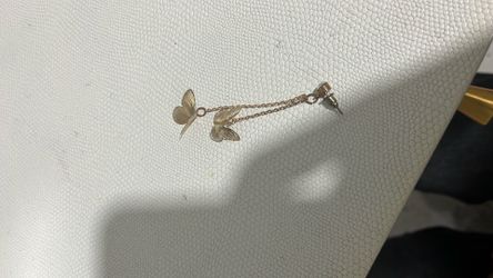 Laddies 10k gold butterfly earrings