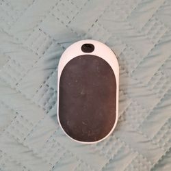 USB Rechargeable Hand Warmer 12000mAh Power Bank

   Ig