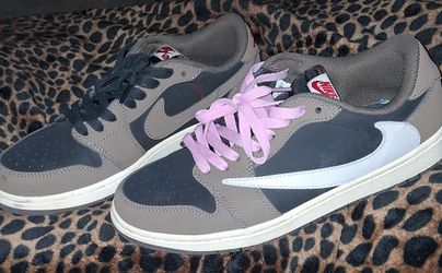 Nike Air Jordan Sneakers ~ 1 Low OG Mocha Travis Scott CQ4277-Nike Air Jordan Sneakers ~ 1 Low OG Mocha Travis Scott 