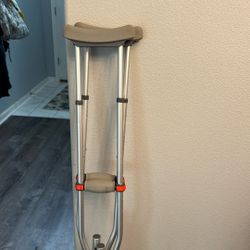 Crutches 