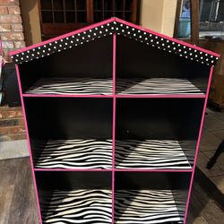 Girls Dollhouse Bookcase