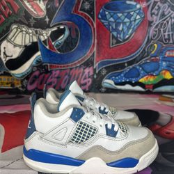 Jordan Retro 4 “Military Blue”