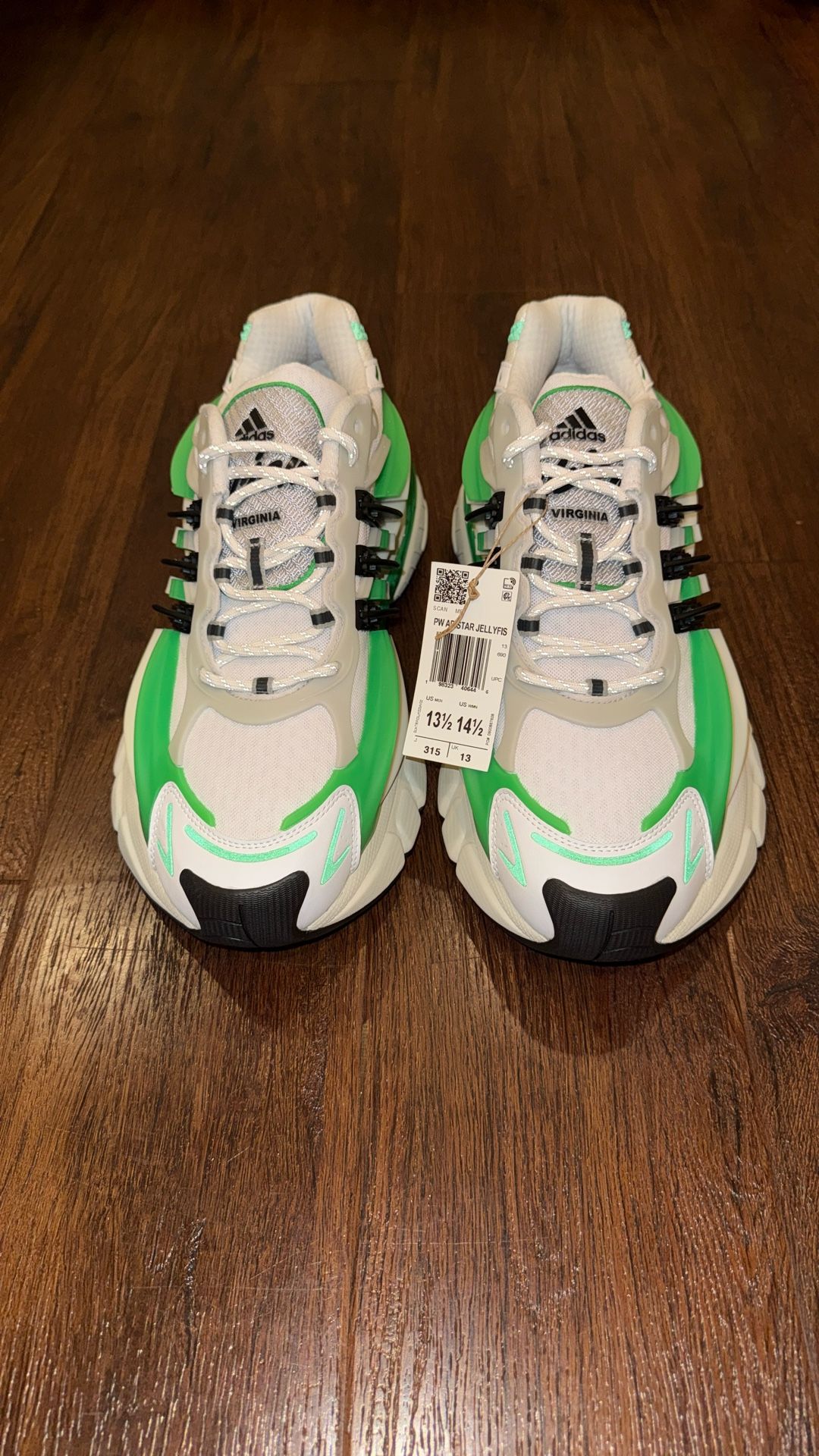 Pharrell Williams Virginia Adistar Jellyfish
