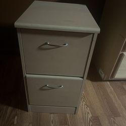 File Cabinet in great shape 