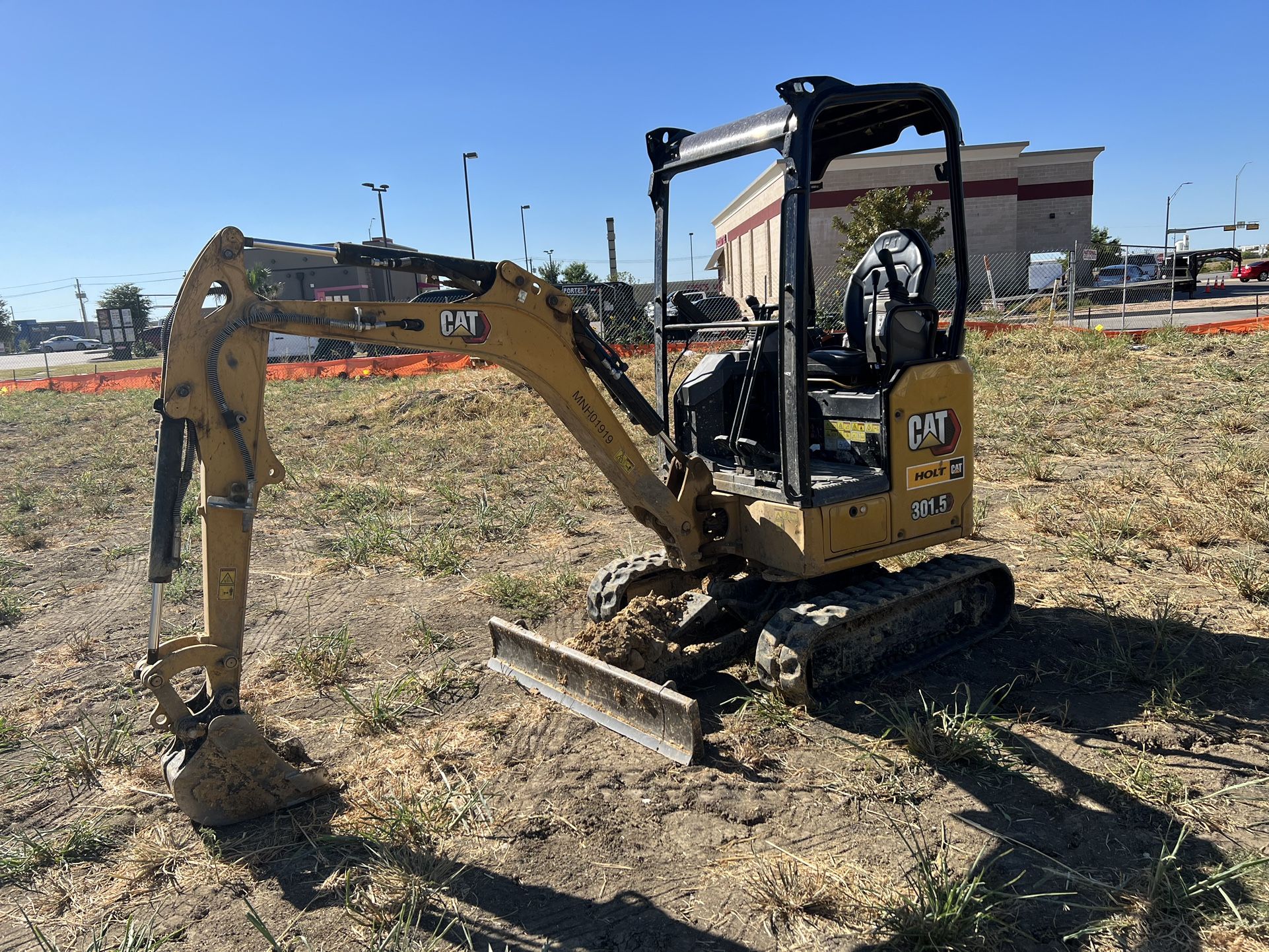 Mini Excavator $300/day