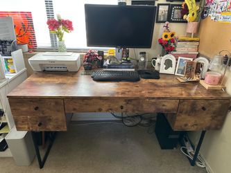 Sturdy Writing Desk