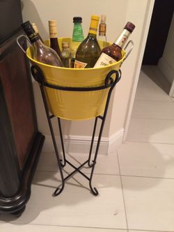 Wine/Champagne Bucket with Stand