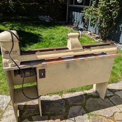 Atlas 7122 12in Lathe