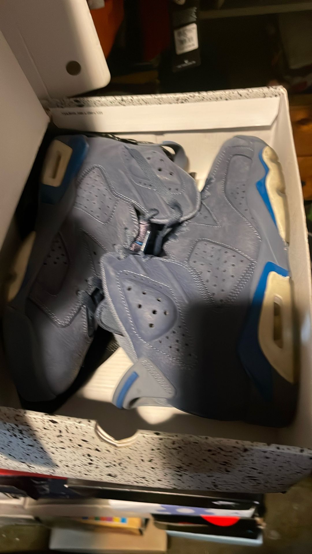 JORDAN 6
