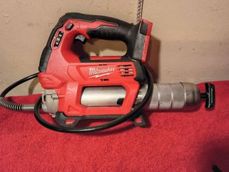 Used M18 Milwaukee grease gun tool only $$180