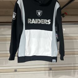 Brand New With Tags Kids 18/20 Adult Small Raiders Pull Over 