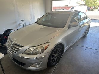 2012 Hyundai Genesis