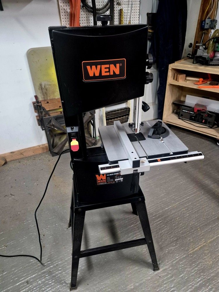 Ten inch bandsaw.
