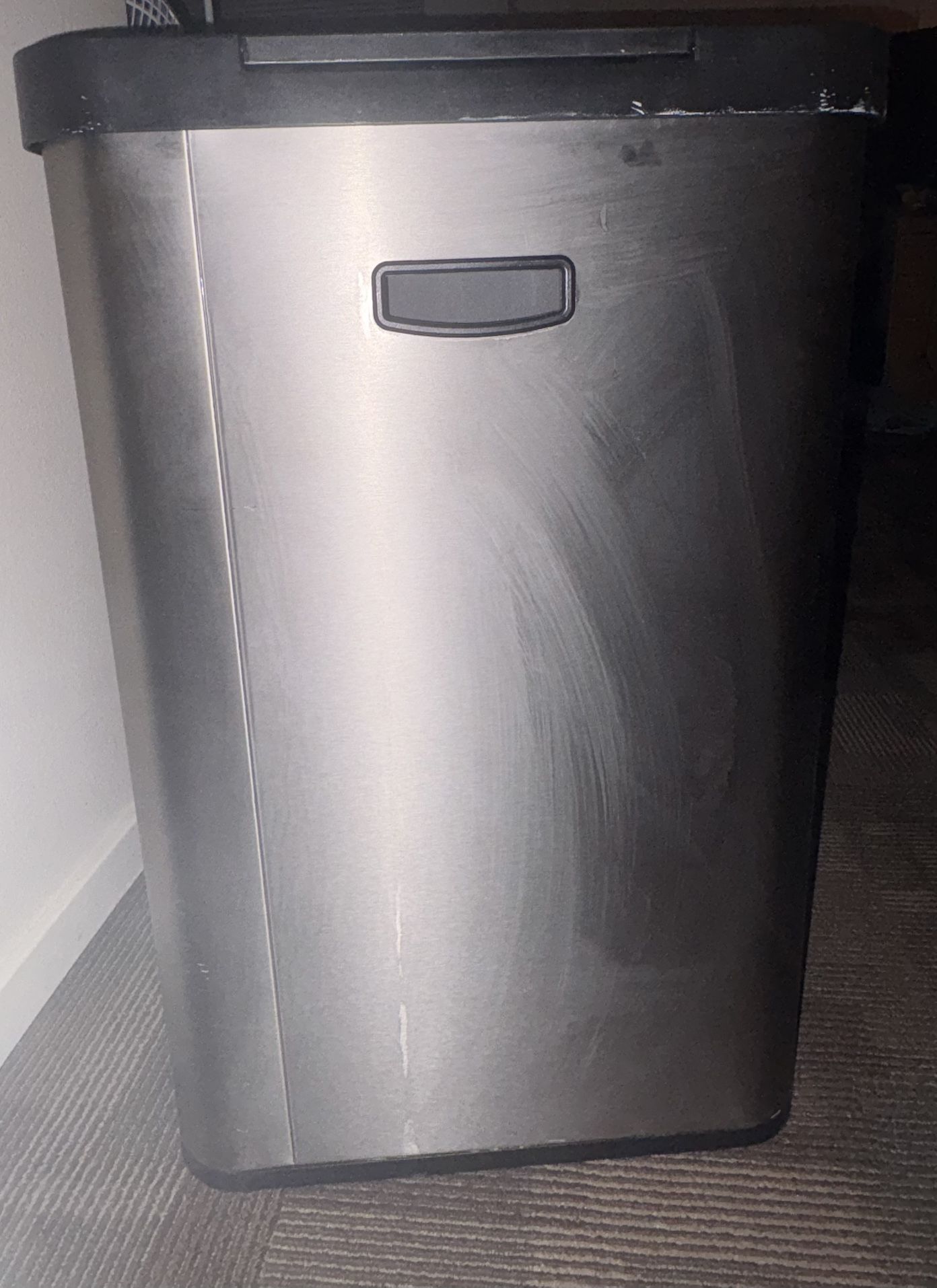 Silver Trash Bin (Big)