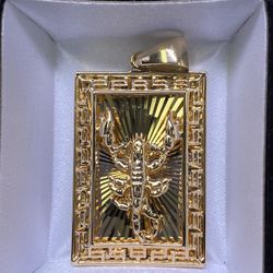 18K Scorpion Pendant 