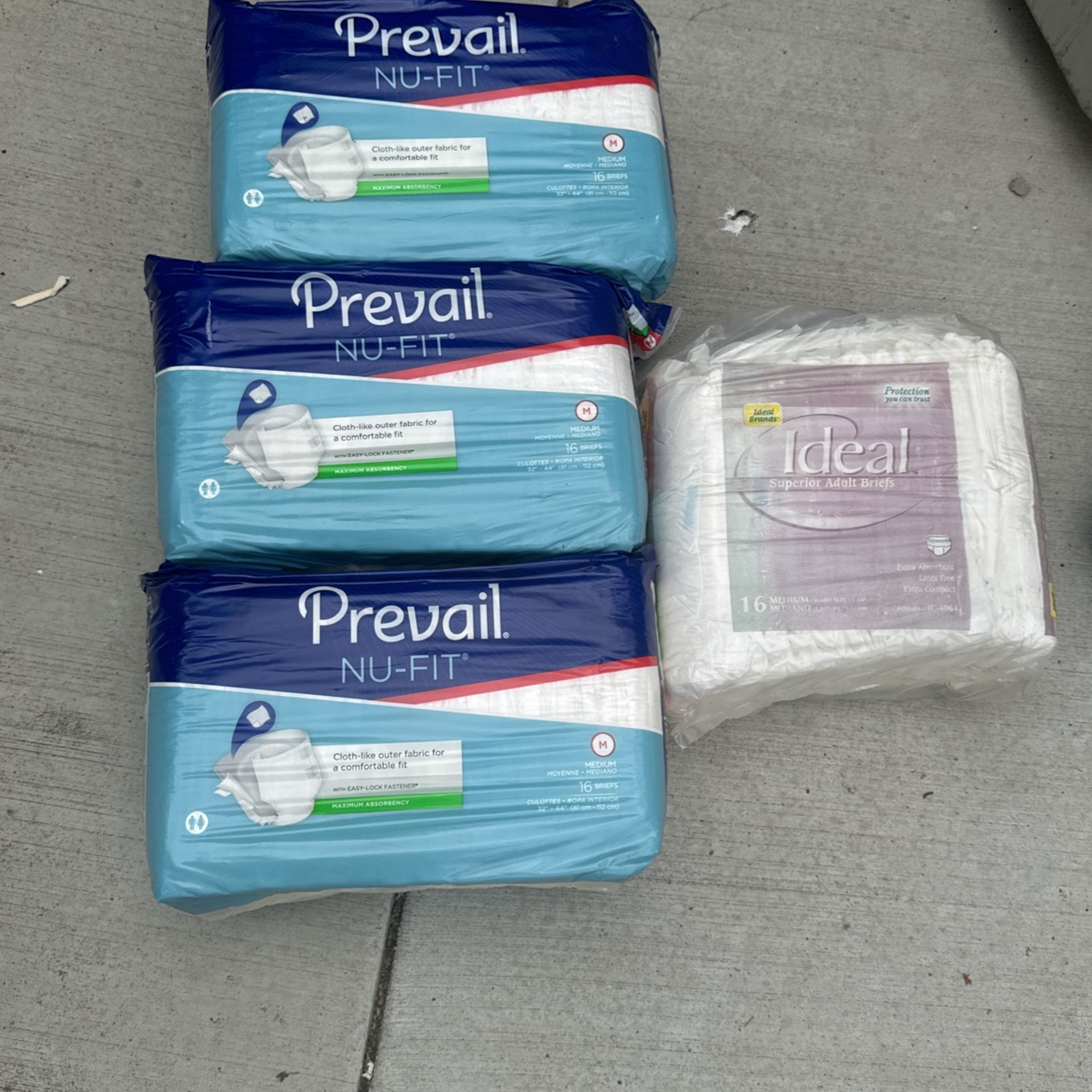 Set Of 4 Incontinence Briefs Prevail In-fit Size M