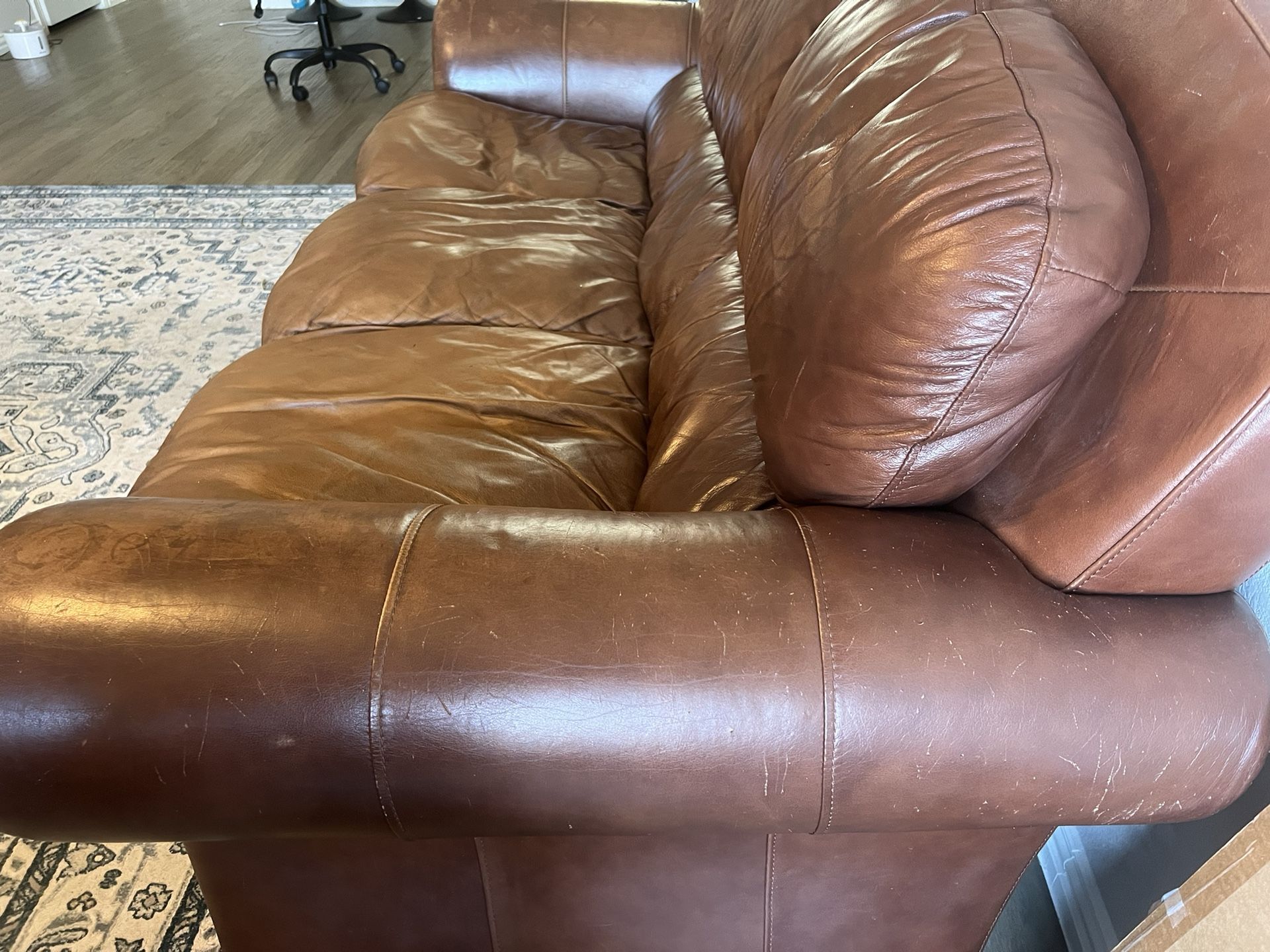 couch set NEED GONE