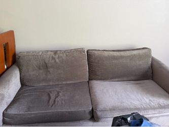 Soft comfy couch/sofa