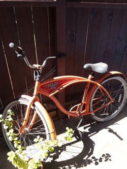 Bicycle, cruiser style, Shocktop™ edition