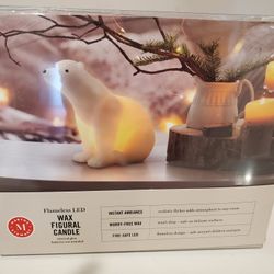NEW NIB Martha Stewart Flameless LED Wax Figural Figure Candle Internal Glow Bear Home Office Decor 