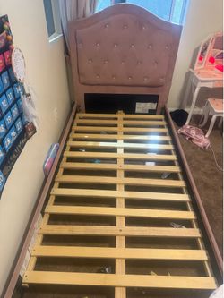Twin Bedframe