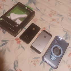 3 Iphones In Good Cosmetic Condition, No Cracks or scratches,  Read Info