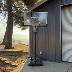 Outdoor Basketball Hoop