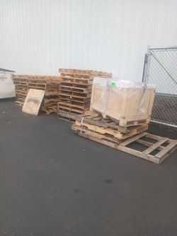 Free Wood Or Pallets.