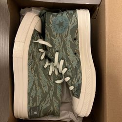 Undefeated x Converse Brand New Size 8.5