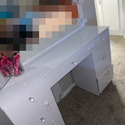 Makeup Vanity 