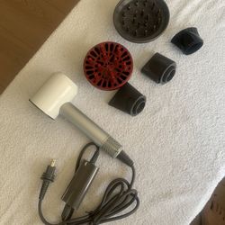 Dyson Supersonic™ Hair Dryer