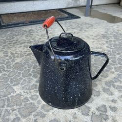 Old Coffee Pot! 
